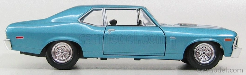 Maisto Chevrolet Nova Ss Coupe 1970 1:24 svetlo-modrá met