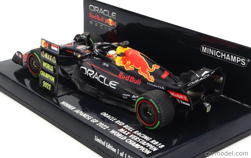 Minichamps Red bull F1 Rb18 Team Oracle Red Bull Racing N 1 World Champion Winner Japan Gp With Pit Board 2022 Max Verstappen 1:43 Matná modrá žltá červená