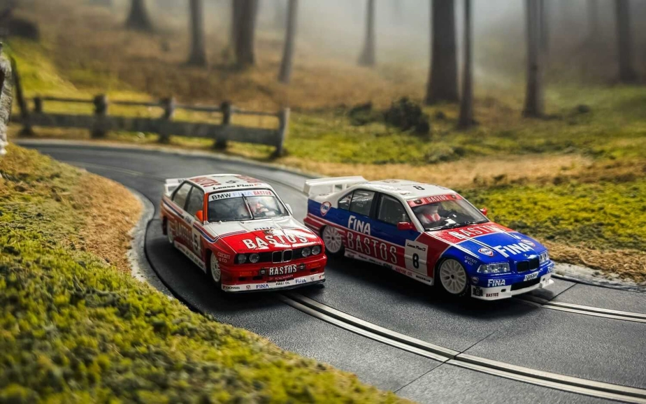 Autíčko Touring SCALEXTRIC C4587A - Spa 24H Winners BMW Twin Pack (1:32)