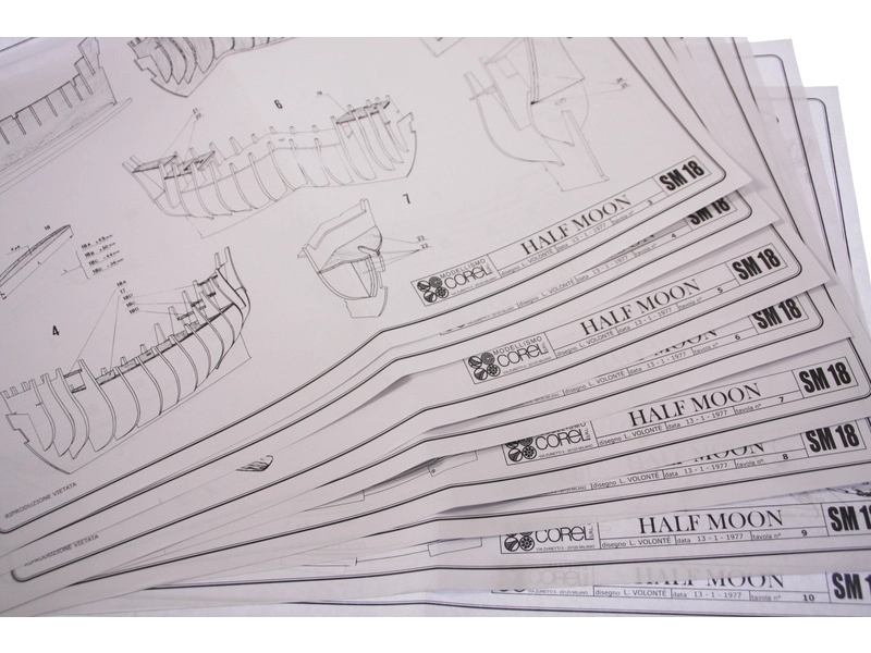 COREL Half Moon 1609 1:50 kit