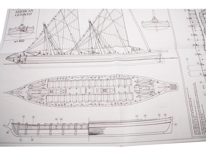 AMATI Golden Yacht 1:300 kit do fľaše