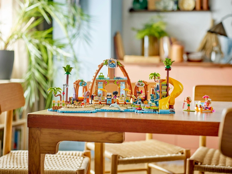 LEGO Friends - Rodinná dovolenka na pláži