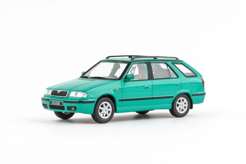 Abrex Škoda Felicia FL Combi (1998) 1:43 – zelená pacific metalíza