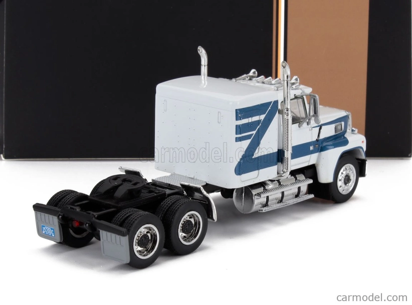 Ixo-models Ford Ltl 9000 Tractor Truck 3-assi 1978 1:64 Bílá Modrá