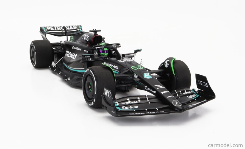 Minichamps Mercedes gp F1 W14 Team Mercedes-amg Petronas Formula One N 63 Season 2023 George Russell 1:18 Matt Black