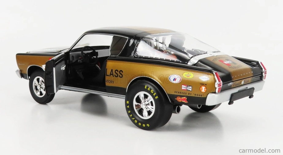 Highway61 Plymouth Barracuda Hemi Under Glass N 0 Coupe 1966 1:18 Black