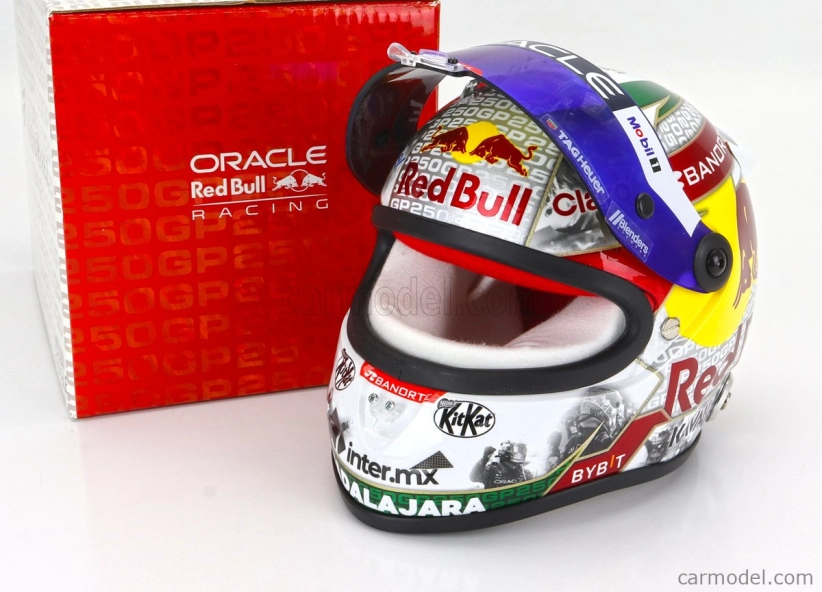 Mini helmet Schuberth helma F1 Sergio Perez Oracle Red Bull Racing N 11 1:2