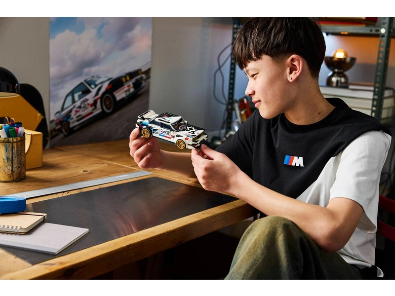 LEGO Speed Champions - BMW M3 (E30)