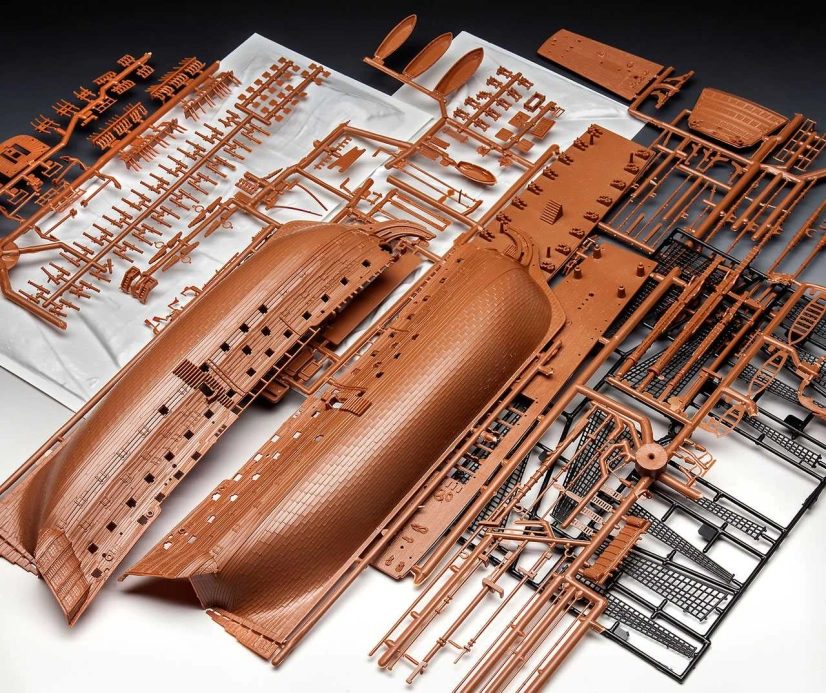 Revell H.M.S. Victory (1:146)