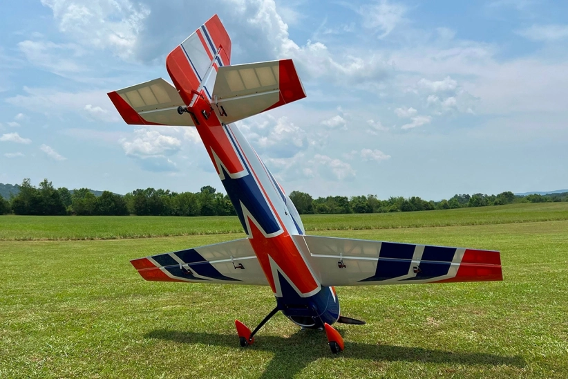 104" Extra 260 - Oranžová/Modrá 2,64m