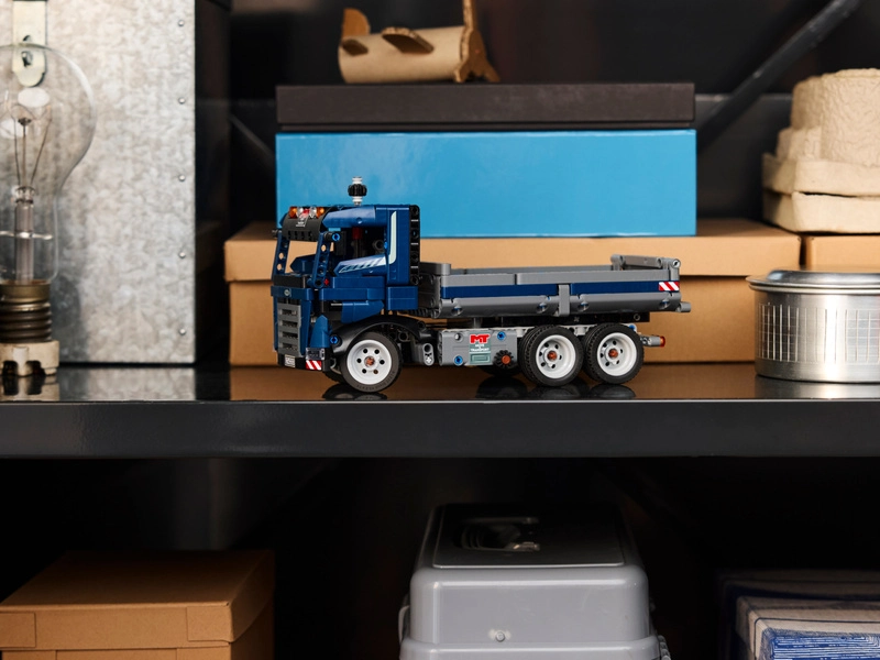 LEGO Technic - Sklápacie auto