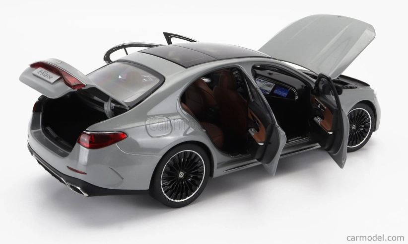 Mercedes benz triedy E (w214) Amg Line 2024 1:18 Alpine Grey