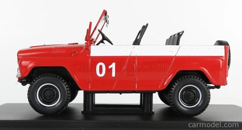Edicola UAZ 469b N 01 Cabriolet Open Fire Engine 1972 - Damage Blister Box 1:24 Červená Bílá