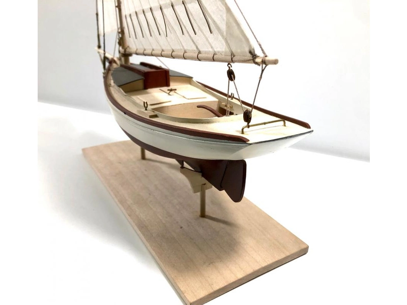 Model Shipways Muscongus Lobster Smack 1:24