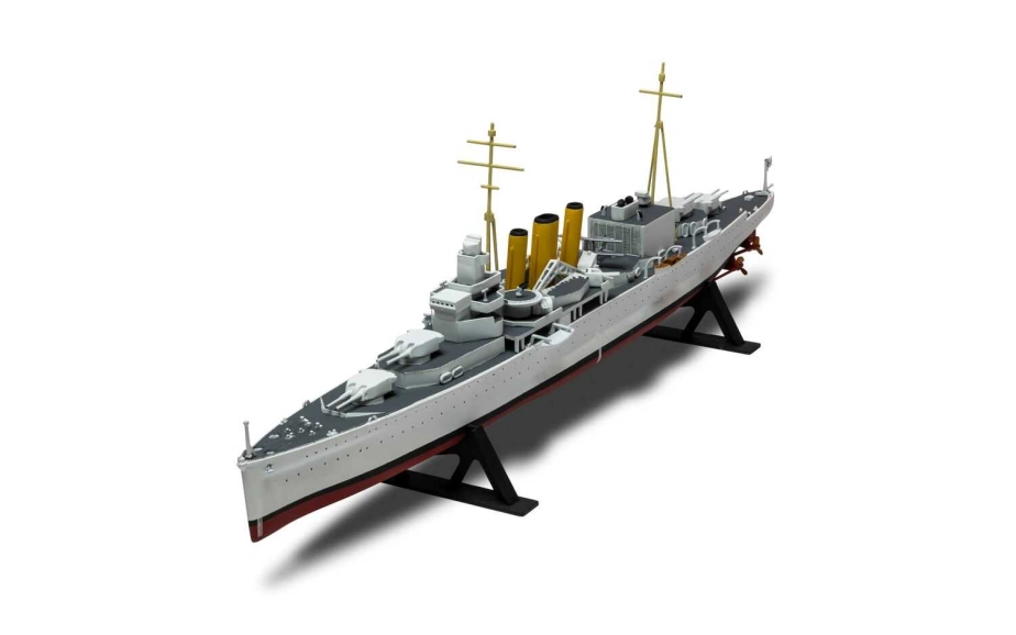 Classic Kit VINTAGE loď A03203V - HMS Suffolk (1:600)