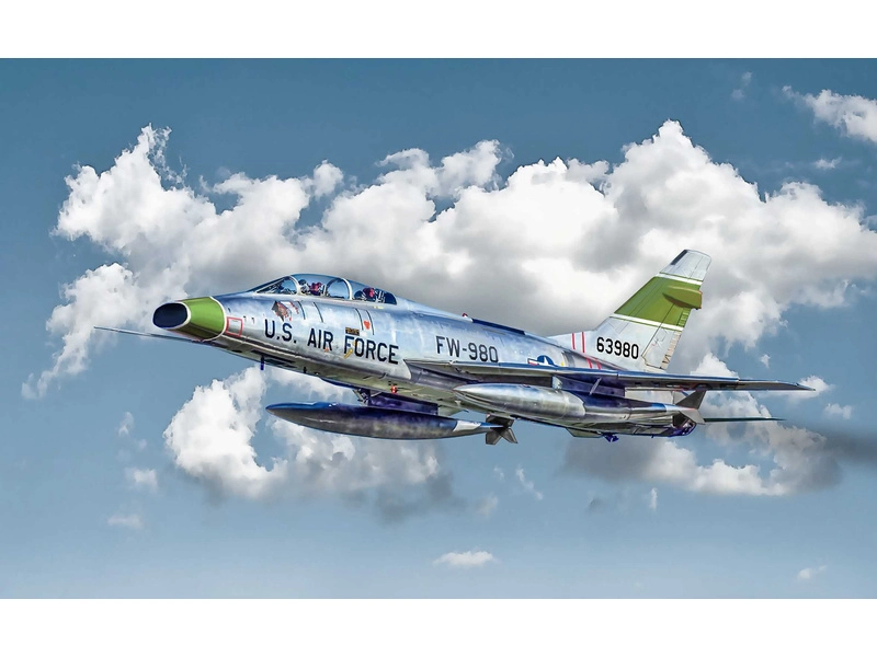 Italeri North American F-100F Super Sabre (1:72)