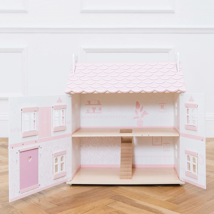 Dom Le Toy Van Sophia