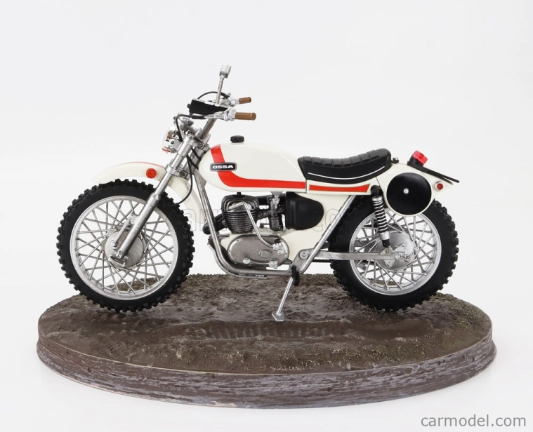 Clc-models Ossa 250 Ae73 Enduro 1973 - Z filmu - Altrimenti Ci Arrabbiamo - Tv Series - Motocykel 1:12 White