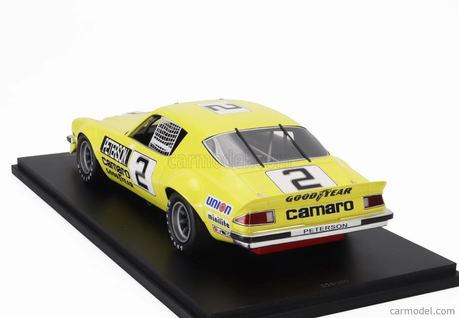 Spark-model Chevrolet Camaro N 2 Iroc Daytona Season 1974-1975 Ronnie Peterson 1:18 Žltá