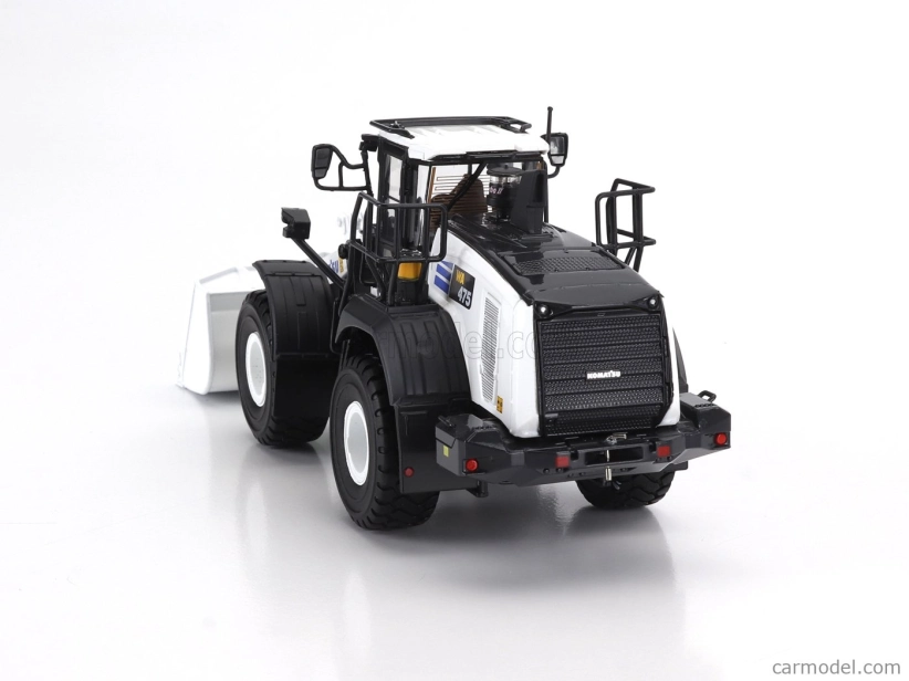 Universal hobbies Komatsu Wa475-10 Ruspa Gommata Tractor Scraper 2010 1:50 biela čierna