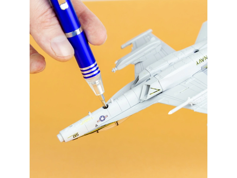 Skrutkovač Modelcraft s vymeniteľnými bitmi a LED svetlom