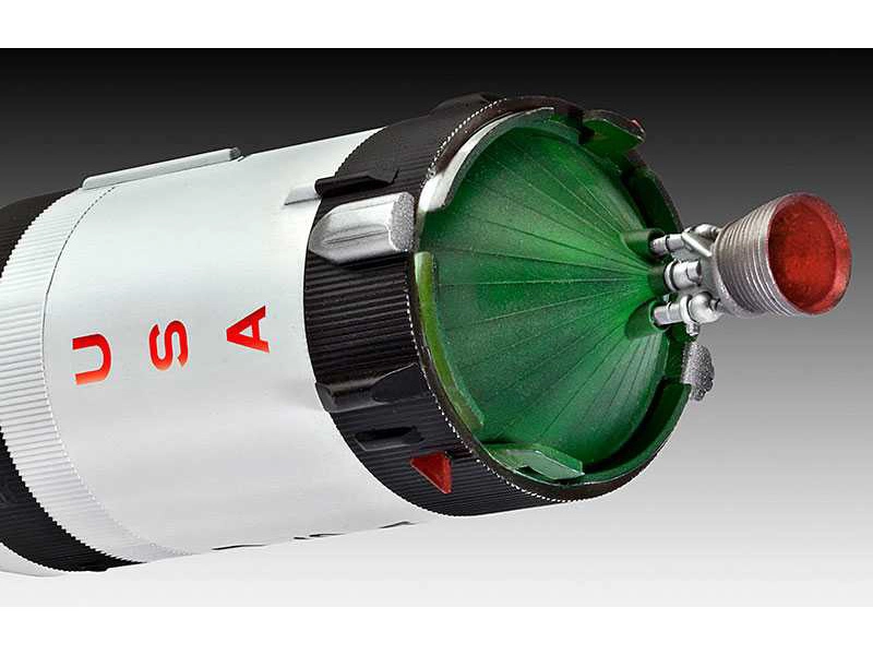  Revell Raketa Saturn V (1:144)