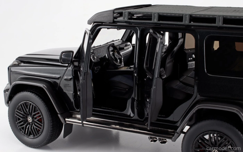 I-scale Mercedes benz G-class G63 Amg V8 Biturbo 4x4 (w463) 2022 1:18 Black Met