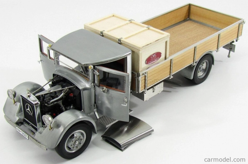 Cmc Mercedes Benz Lo2750 plošinový nákladný automobil s dreveným boxom Car Transporter 1936 1:18 sivé drevo