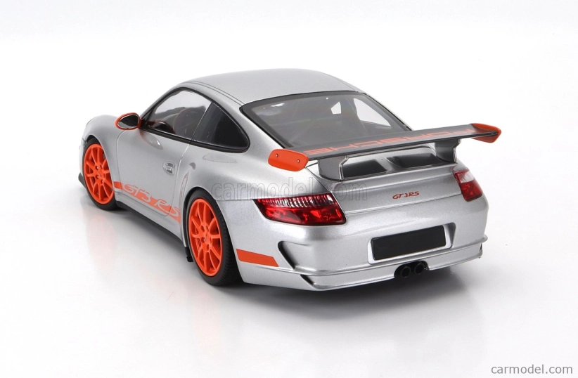 Minichamps Porsche 911 997 Gt3 Rs Coupe 2007 1:18 Strieborná červená