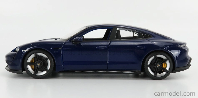 Bburago Porsche Taycan Turbo S 2019 Carrara 1:24 biela