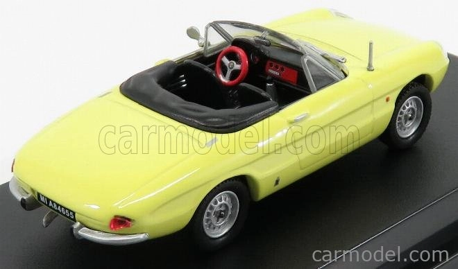 Maxi-car Alfa romeo Duetto 1600 Spider 1966 1:43 Žlutá