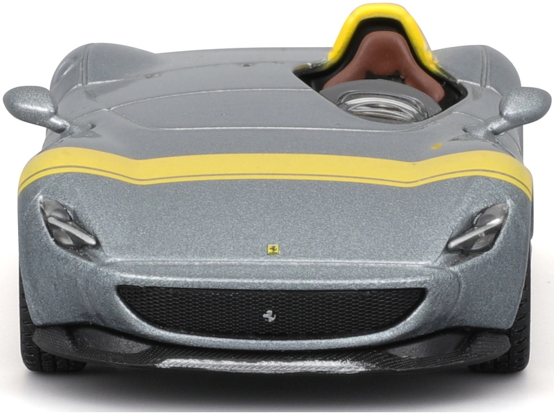 Bburago Signature Ferrari Monza SP1 1:43 strieborná