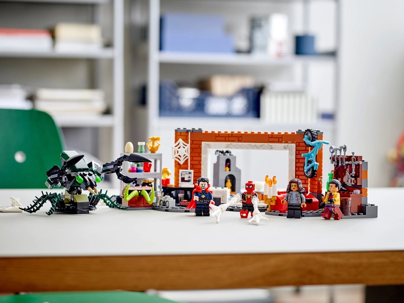 LEGO Super Heroes - Spider-Man v dielni Sanctum