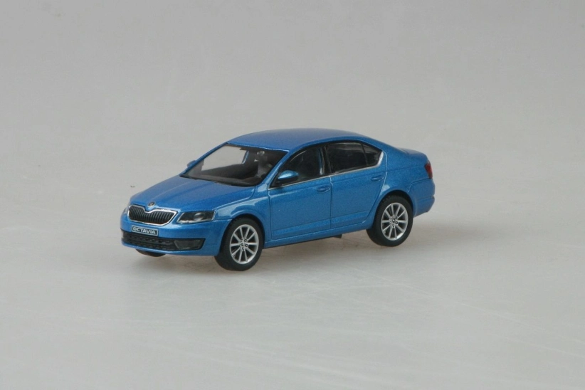 Abrex Škoda Octavia III (2012) 1:43 – modrá denim metalíza
