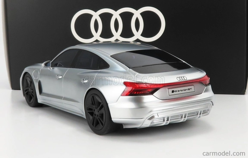 Norev Audi Gt Rs E-tron 2021 1:18 Matt Chrome