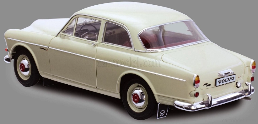 Ixo-models Volvo 122s Amazon 1965 - With Light & Sound Effects 1:8 Ivory