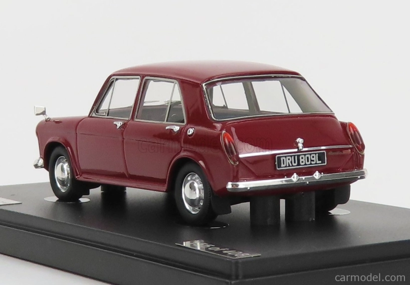Modely v mierke Matrix Austin 1300 Mkiii 4-dverový 1971 1:43 Bordeaux