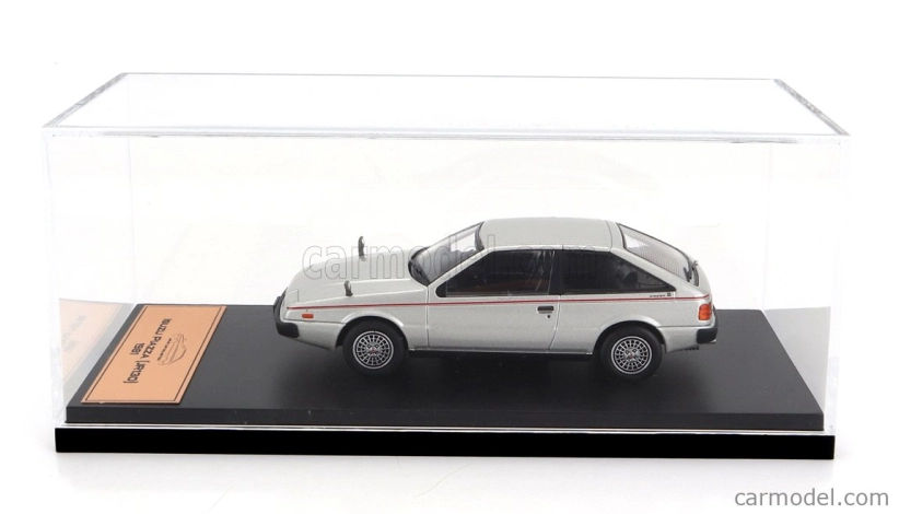 Edicola Isuzu Piazza (jr130) 1981 1:43 Strieborná