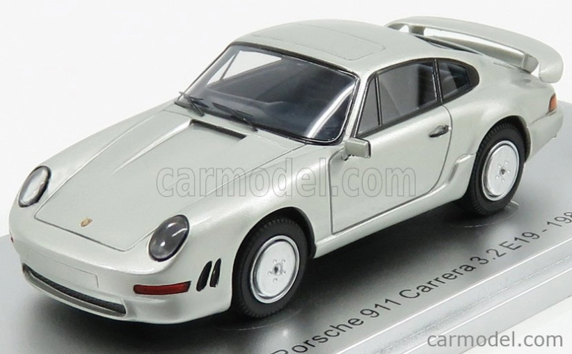 Kess-model Porsche 911 Prototype 3.2 Carrera E19 1984 1:43 Strieborná