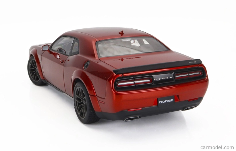 Autoart Dodge Challenger R/t Scat Pack Widebody 2022 1:18 Sinamonová Tyčinka Měděná