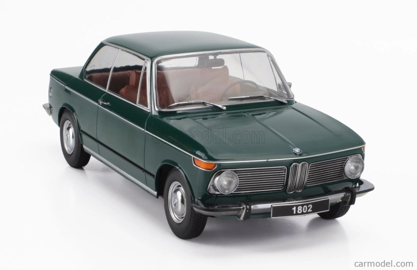 Kk-scale BMW 1802 1-series Facelift (restyling) 1971 1:18 Tmavě Zelená