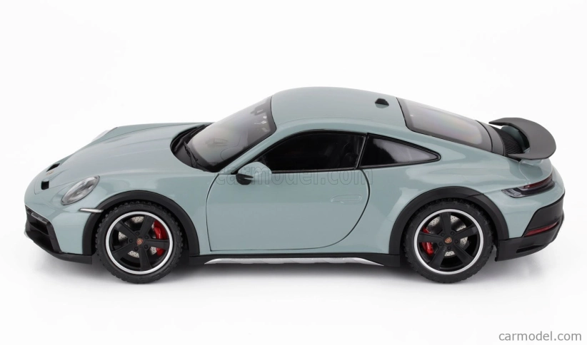 Minichamps Porsche 911 992 Dakar Coupe 2022 1:18 Green Met