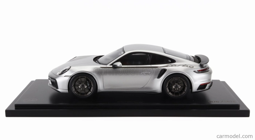 Spark-model Porsche 911 992 Turbo Coupe 2024 - 50th Anniversary 911 Turbo - Con Vetrina - With Showcase 1:18 Silver