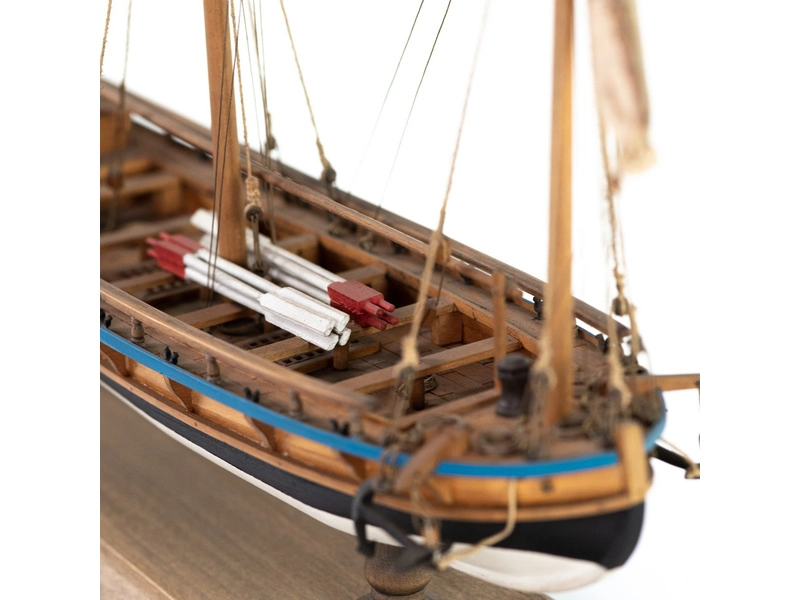 AMATI Švédska vojnová loď 1775 1:35 kit