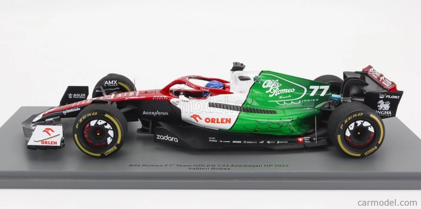 Spark-model Alfa romeo F1  C42 Team Orlen Racing N 77 Azerbaijan Gp 2022 Valtteri Bottas - Con Vetrina - With Showcase - Special Box 1:18 Bílá Červená Zelená