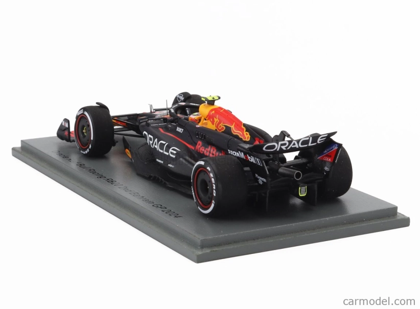 Iskrový model Red bull F1 Rb20 Team Oracle Red Bull Racing N 11 2nd Bahrain Gp 2024 Sergio Perez 1:43 Modrá žltá červená