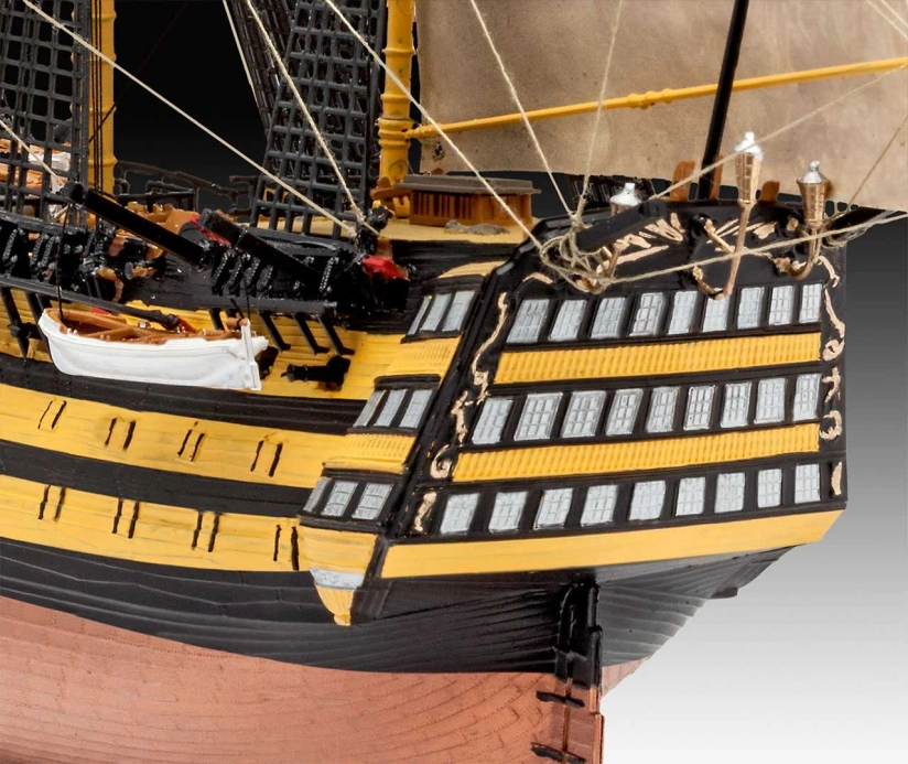 Revell H.M.S. Victory (1:146)