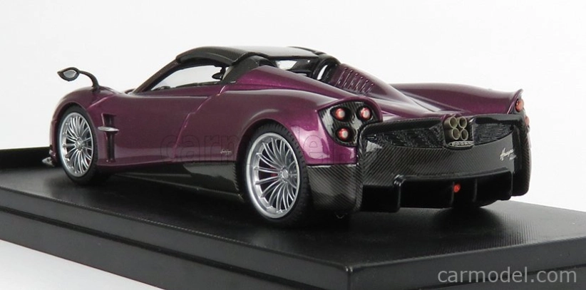 Lcd-model Pagani Huayra Roadster 2018 1:43 Purple Met