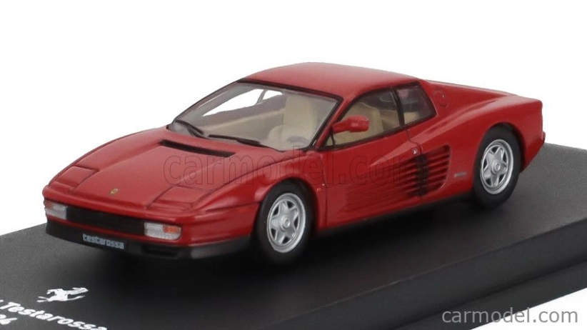 Edicola Ferrari Testarossa 1984 - Con Vetrina - With Showcase 1:64 Red