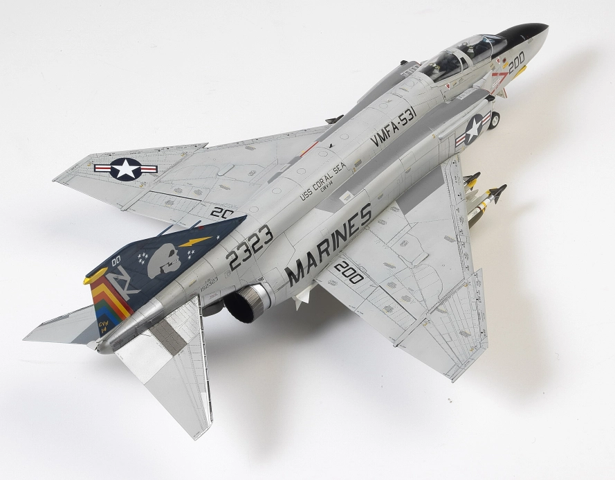 Academy McDonnell F-4B/N VMFA-531 USMC Gray Ghost (1:48)